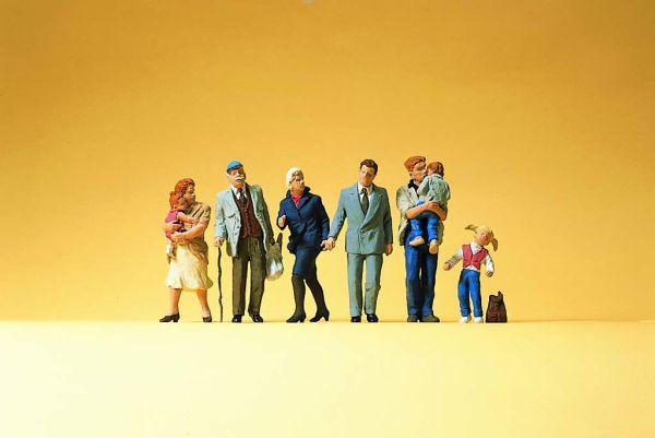 Passants adultes et enfants