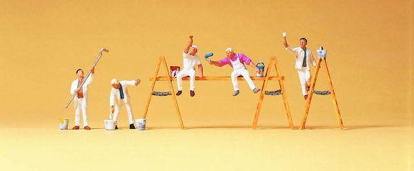 Peintres sur échafaudage