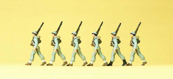 Infanterie en marche