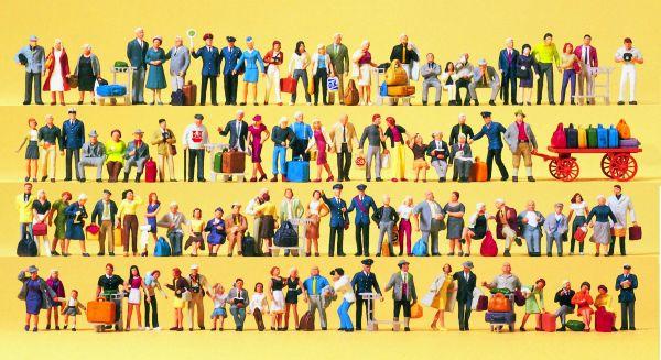 100 figurines pour la gare