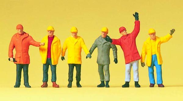 Ouvriers avec équipement de protection