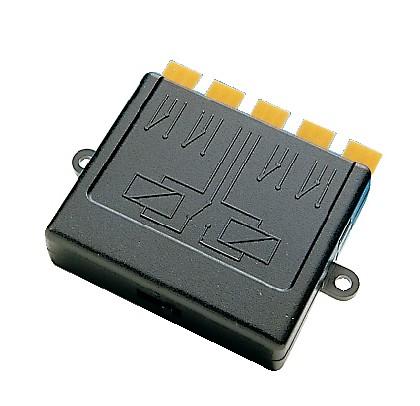 Relais universel a 4 contacts