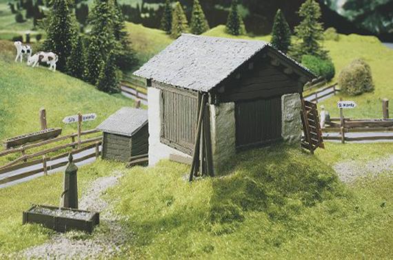 Grange à foin grisonne Grevasalvas