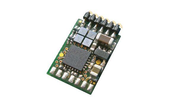 Decodeur DCC avec fiche NEM 651 coudee