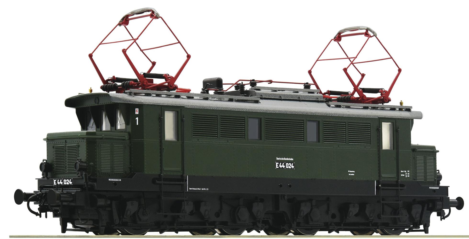 Locomotive electrique type E44 024