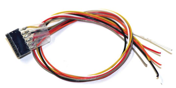 Prise avec câbles selon NEM 651